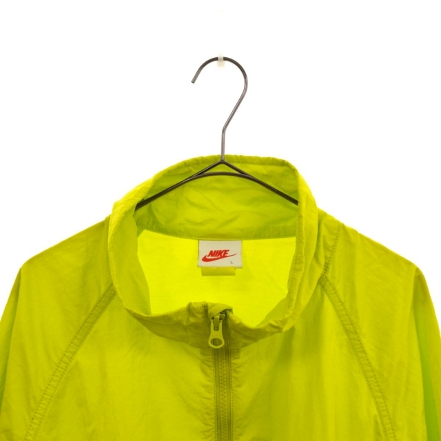 NIKE(ナイキ)のNIKE ナイキ 20AW × STUSSYWindrunner in Bright Cactus ステューシー ハーフジップ ナイロン プルオーバー ジャケットイエロー CT4310-308 メンズのジャケット/アウター(フライトジャケット)の商品写真