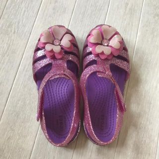 クロックス(crocs)のmeさま　　クロックス　19cm(サンダル)