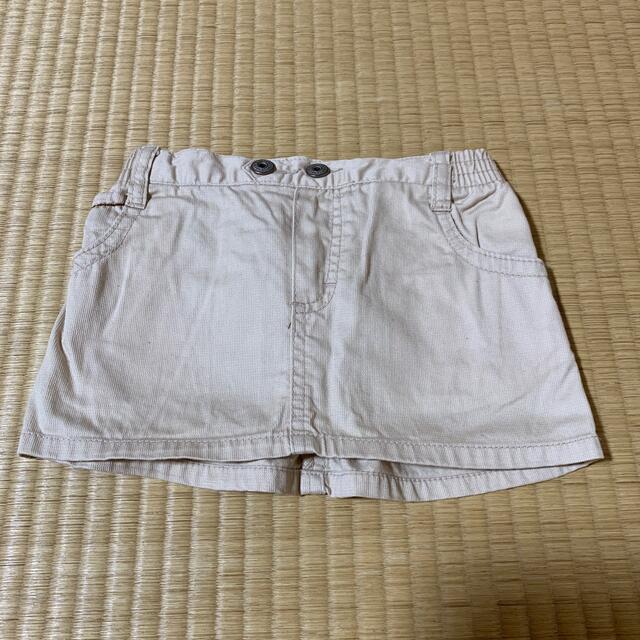 OshKosh(オシュコシュ)のページュのミニスカート　80cm  オシュコシュ　女の子　OSHKOSH キッズ/ベビー/マタニティのベビー服(~85cm)(スカート)の商品写真