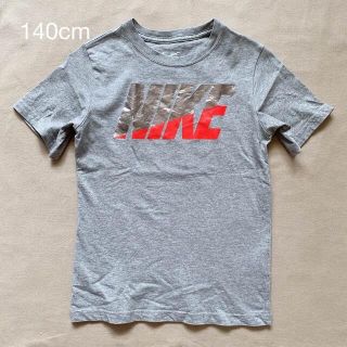 ナイキ(NIKE)のNIKE  ナイキ Tシャツ KIDS S 140cm 相当(Tシャツ/カットソー)