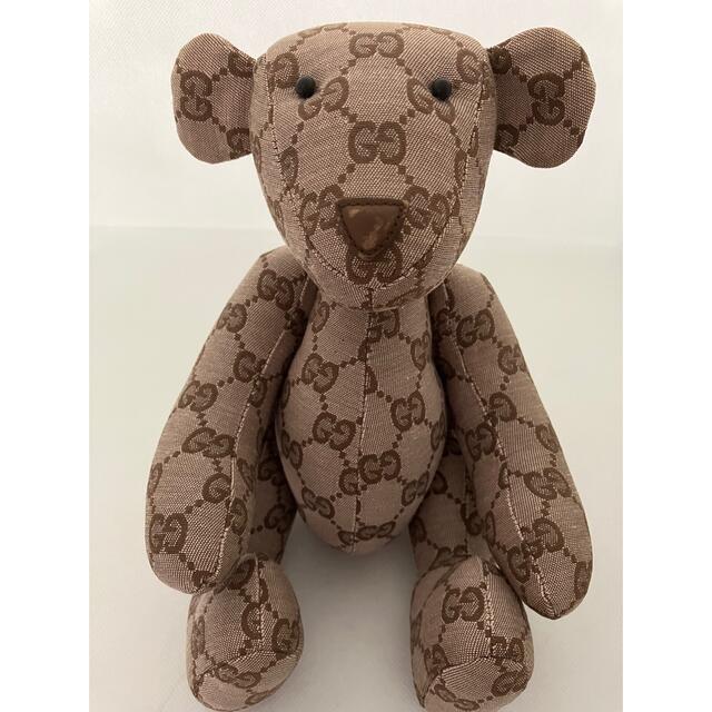 Gucci(グッチ)のグッチ　ベア　クマ　テディベア　ぬいぐるみ　GGキャンバス エンタメ/ホビーのおもちゃ/ぬいぐるみ(ぬいぐるみ)の商品写真