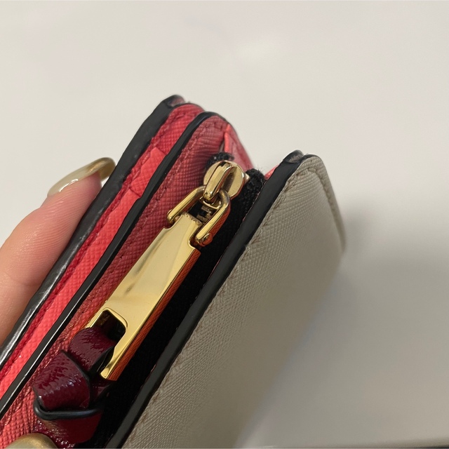 MARC JACOBS(マークジェイコブス)の【マークジェイコブス】二つ折り財布 レディースのファッション小物(財布)の商品写真