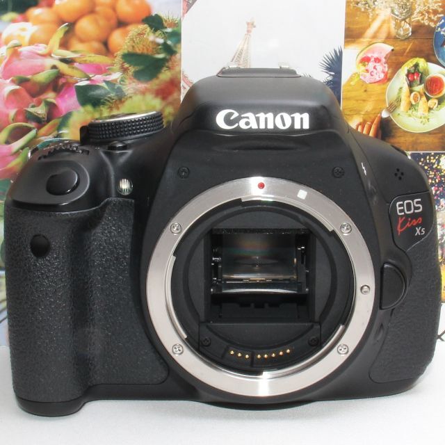 ❤️新品カメラバック付❤️Canon EOS kiss X5 超望遠レンズセット ❤️新品カメラバック付❤️Canon EOS kiss X5 超望遠レンズセット