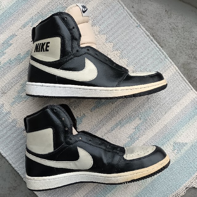 NIKE - ナイキ ダイナスティ 黒/灰 SIZE:10Hの通販 by YH's shop NIKE - ナイキ ダイナスティ 黒/灰 SIZE:10Hの通販 by YH's shop