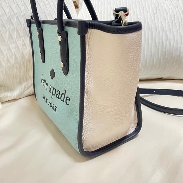 kate spade new york(ケイトスペードニューヨーク)のケイトスペード　ニューヨーク　ハンドバッグ　ショルダーバッグ　バイカラー　ブルー レディースのバッグ(ハンドバッグ)の商品写真