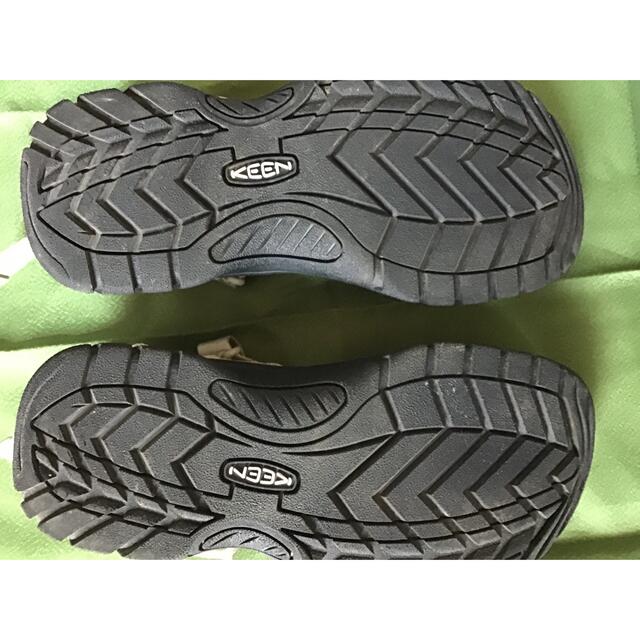 KEEN(キーン)のKEEN ZerraportⅡゼラポートⅡ サンダルシルバーバーチ23.5 レディースの靴/シューズ(サンダル)の商品写真