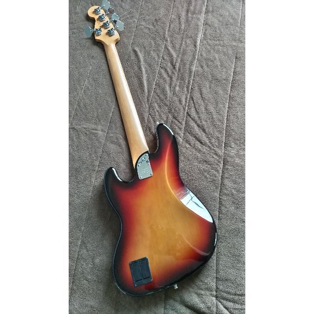 Fender American Ultra Jazz Bass V 2