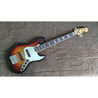 フェンダー(Fender)のFender American Ultra Jazz Bass V(エレキベース)