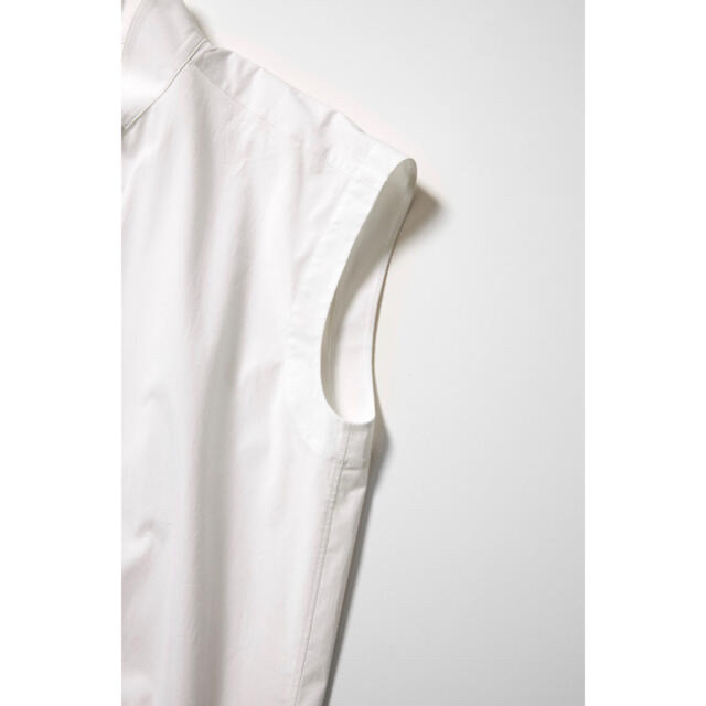 新品　cccmalie フレンチスリーブ　ブラウス　ホワイト レディースのトップス(シャツ/ブラウス(半袖/袖なし))の商品写真