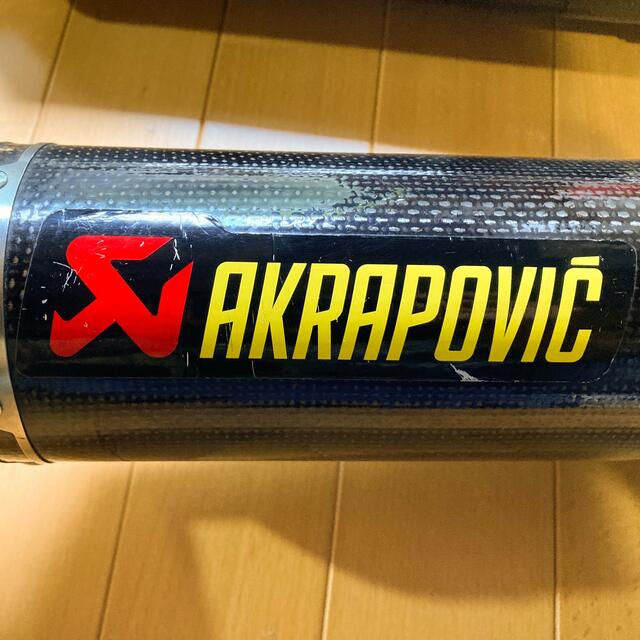 ヤマハ(ヤマハ)のAKRAPOVIC YZF-R1(07-08) スリップオンカーボンマフラー 自動車/バイクのバイク(パーツ)の商品写真