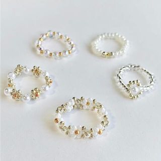 ビーズ♡リング5点set ＼White×Silver／(リング)