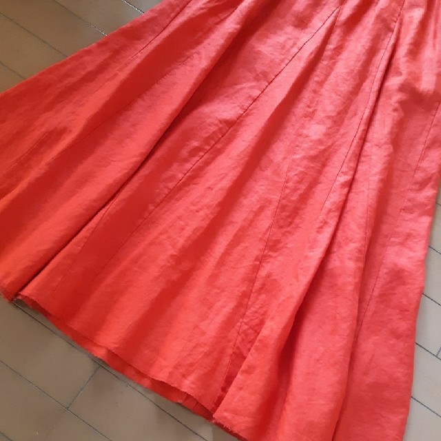 LUCA(ルカ)のLADY LUCK LUKA　マキシスカート　レッド レディースのスカート(ロングスカート)の商品写真