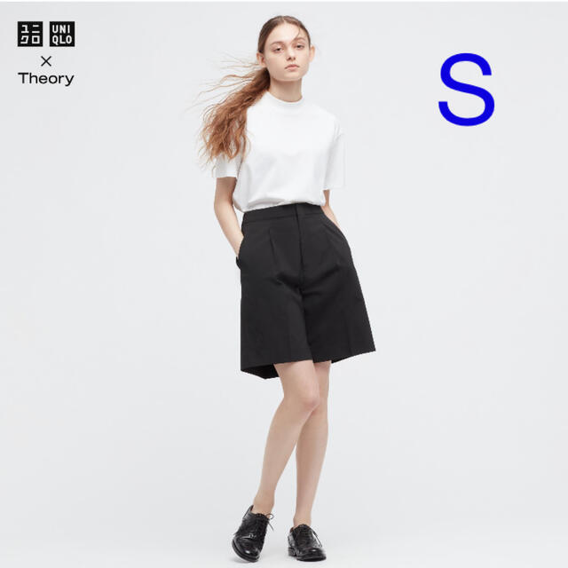 UNIQLO(ユニクロ)のUNIQLO ユニクロ セオリー 感動タックイージーショートパンツ ブラック S レディースのパンツ(ショートパンツ)の商品写真