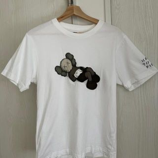 ユニクロ(UNIQLO)のKAWS UTTシャツ(Tシャツ/カットソー(半袖/袖なし))