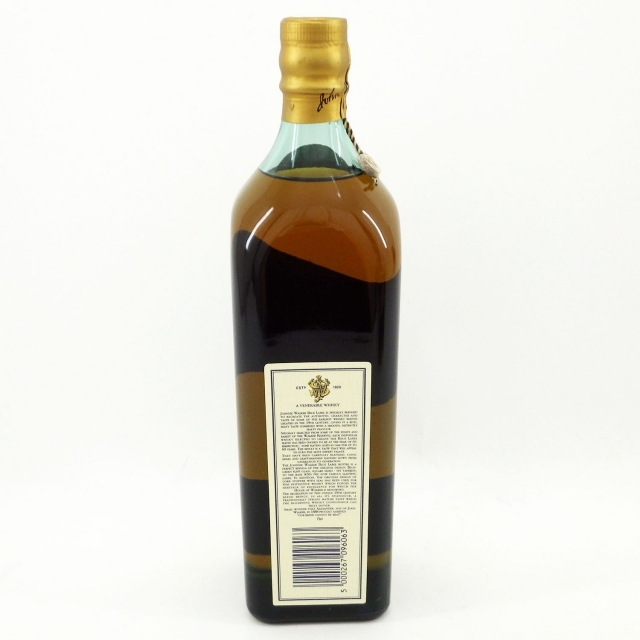 ジョニーウォーカー ブルーラベル 750ml 43% 未開栓 箱付き ジョニーウォーカー ブルーラベル 750ml 43% 未開栓 箱付き