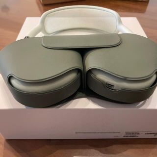 美品 保護ケース付 airpods max グリーン 箱あり、ケーブルあり