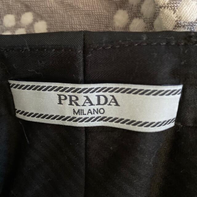 PRADA(プラダ)のPRADA ナイロン 細身 美シルエット 黒 BLACK スラックス パンツ メンズのパンツ(スラックス)の商品写真