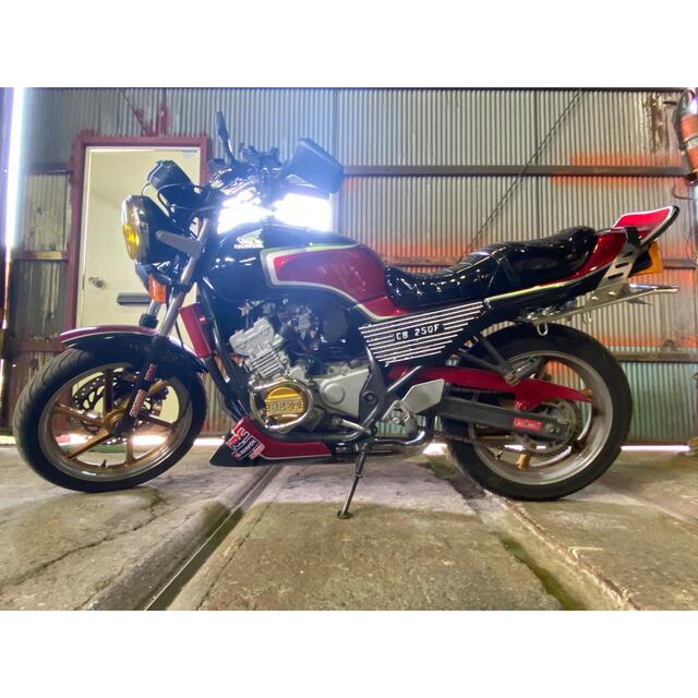 経典ブランド ☆JADE250CBX仕様テールランプセット黒☆ カウル