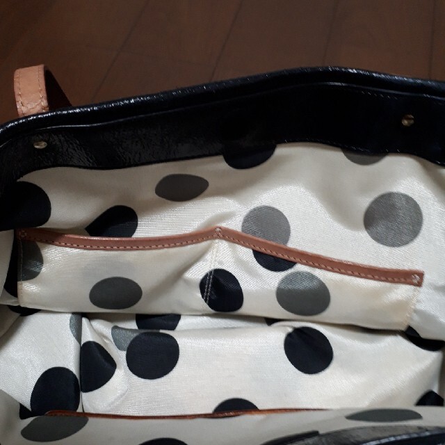 kate spade new york(ケイトスペードニューヨーク)のお値下げ中☆kate spade　トートバッグ　ブラック レディースのバッグ(トートバッグ)の商品写真