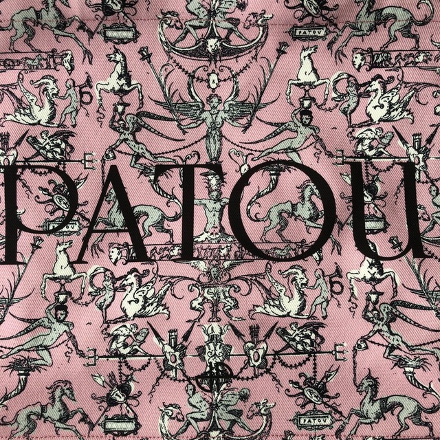 JEAN PATOU(ジャンパトゥ)の新品未使用 Patou ピンク プリント キャンバストート ラージ レディースのバッグ(トートバッグ)の商品写真