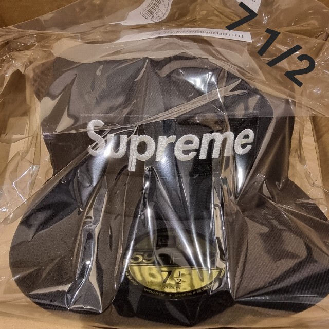 BlackSIZEsupreme Box Logo Mesh Back New Era®