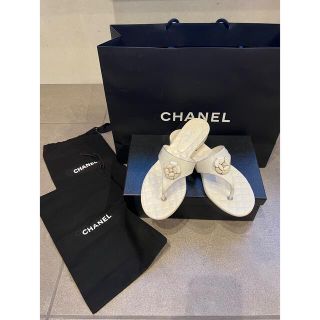 シャネル(CHANEL)のCHANEL シャネル THONGS サンダル38 新品(サンダル)