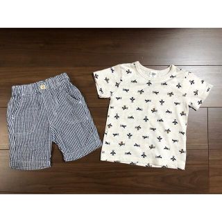 アカチャンホンポ(アカチャンホンポ)の赤ちゃん本舗　くま飛行機柄Tシャツ、青色チェック柄半ズボン　2点セット(Tシャツ/カットソー)