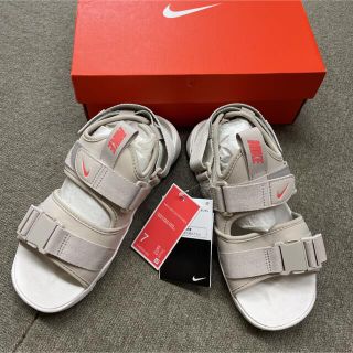 ナイキ(NIKE)の新品　WMNS NIKE CANYON SANDAL キャニオン　サンダル(サンダル)