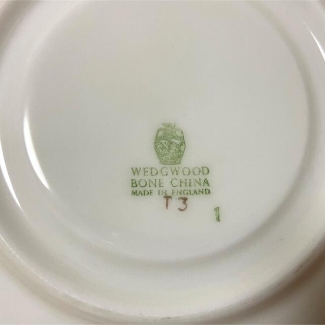 WEDGWOOD(ウェッジウッド)のDime Kazu様専用　ウェッジウッド フロレンティーンブラウン単色トリオ美品 インテリア/住まい/日用品のキッチン/食器(食器)の商品写真