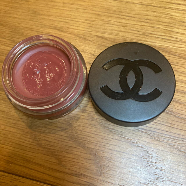 CHANEL(シャネル)のシャネル リップ＆チーク ボーム N°1 ドゥ シャネル　ヴァイタル ベージュ コスメ/美容のベースメイク/化粧品(チーク)の商品写真