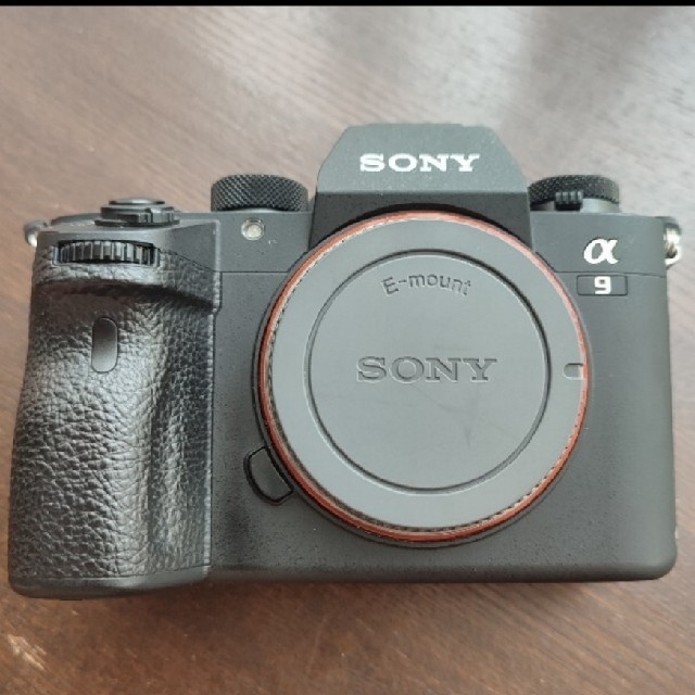 SONY(ソニー)のSONY ソニー α9 ILCE-9 ボディ　付属品　元箱あり スマホ/家電/カメラのカメラ(ミラーレス一眼)の商品写真