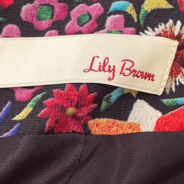 Lily Brown(リリーブラウン)のほぼ未使用　リリーブラウン♡リラックスパンツ レディースのパンツ(カジュアルパンツ)の商品写真