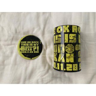 ワンオクロック(ONE OK ROCK)のONE OK ROCK 2010 缶バッジ付きTシャツ(ミュージシャン)