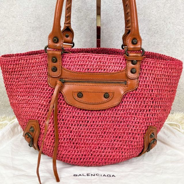Balenciaga(バレンシアガ)のバレンシアガ パニエ ラフィア ハンドバッグ かごバッグ 春夏 ピンク×ブラウン レディースのバッグ(ハンドバッグ)の商品写真