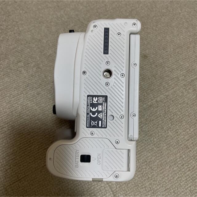 PENTAX(ペンタックス)のPENTAX K−S2 ボディ WHITE スマホ/家電/カメラのカメラ(デジタル一眼)の商品写真