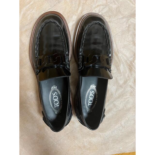 季節のおすすめ商品 TOD'S - TOD'S ローファー トッズ 38 ローファー
