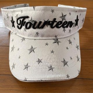 フォーティーン(Fourteen)のフォーティーン サンバイザー ゴルフ キャップ 帽子 スターエンブレム　ホワイト(ウエア)