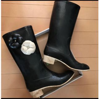 CHANEL - CHANEL カメリア付きレインブーツ 36 黒の通販 by coco 's