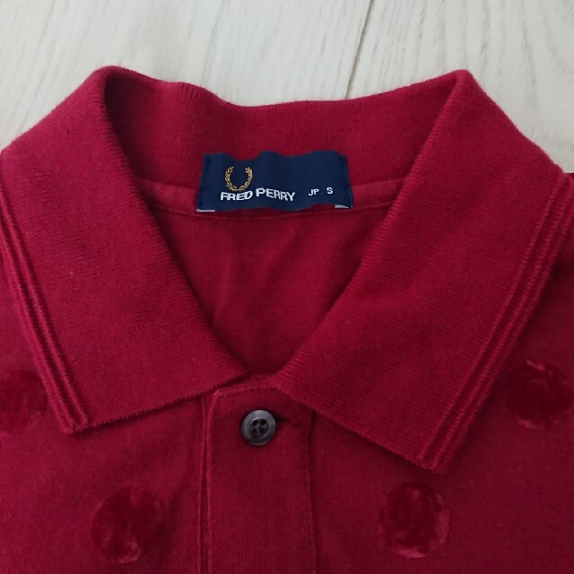 FRED PERRY(フレッドペリー)のFRED PERRYフレッドペリー ポロシャツ Sサイズ ボルドー メンズのトップス(ポロシャツ)の商品写真