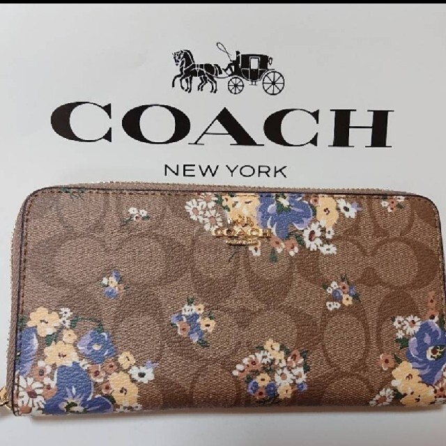 COACH(コーチ)のCOACH Flower 長財布 花柄 新品未使用  ラウンドファスーナー レディースのファッション小物(財布)の商品写真