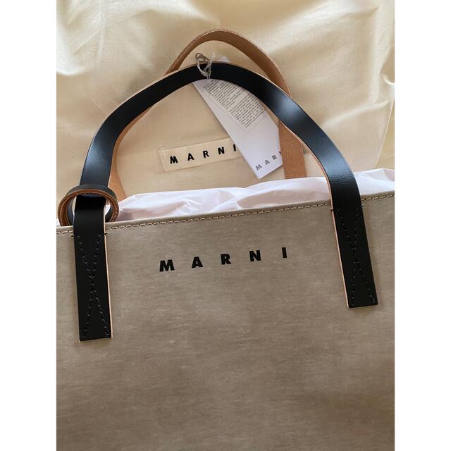 Marni(マルニ)のMARNI バイカラー　トートバッグ　ブラック　グレー　ロゴ メンズのバッグ(トートバッグ)の商品写真