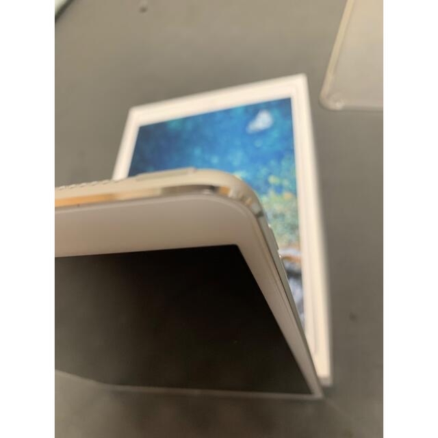 iPad Pro 10.5 WI-FI+Cellular 64GB 7