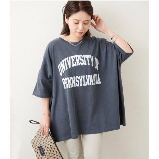 ジャーナルスタンダード(JOURNAL STANDARD)のカレッジロゴビックTシャツ(Tシャツ(半袖/袖なし))