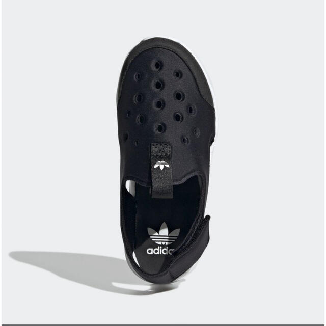 adidas(アディダス)のアディダス adidas サンダル キッズ/ベビー/マタニティのキッズ靴/シューズ(15cm~)(サンダル)の商品写真