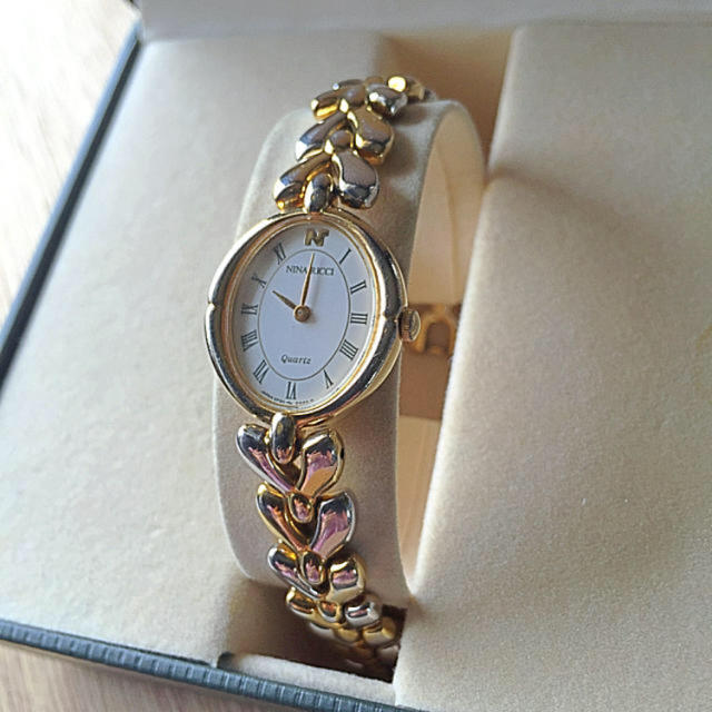 NINA RICCI(ニナリッチ)の美品☆ニナリッチ 腕時計 可動品 レディースのファッション小物(腕時計)の商品写真
