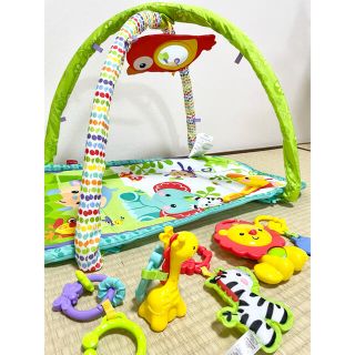 フィッシャープライス(Fisher-Price)の☆最終値下げ☆フィッシャープライスfisherpriceレインフォレスト(ベビージム)