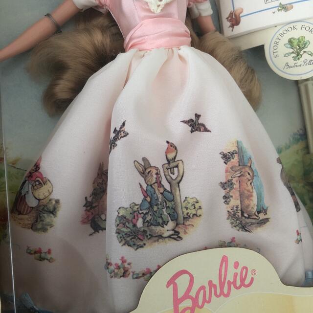 Barbie(バービー)の1997年バービーBarbieピーターラビット限定ヴィンテージ  ドレス キッズ/ベビー/マタニティのおもちゃ(ぬいぐるみ/人形)の商品写真