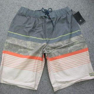 14 新品　メンズ水着　L(水着)