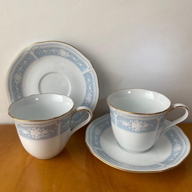 Noritake(ノリタケ)のノリタケ カップ&ソーサー2客　新品 5,500円 インテリア/住まい/日用品のキッチン/食器(グラス/カップ)の商品写真