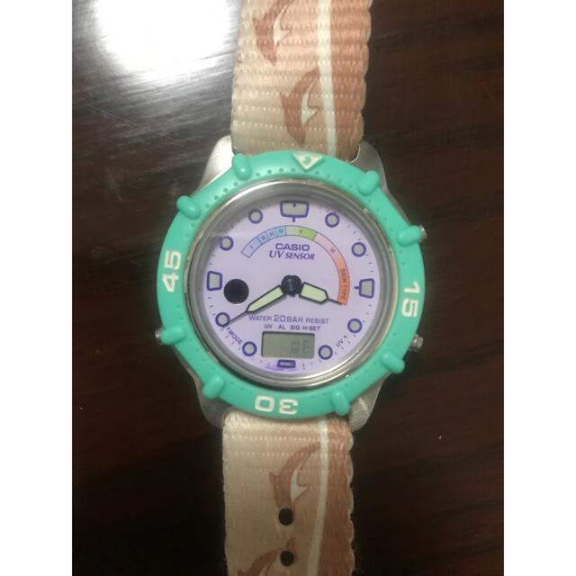 CASIO(カシオ)のCASIO 腕時計 、デジアナ 、 UV-700 、紫外線強度計測 レディースのファッション小物(腕時計)の商品写真